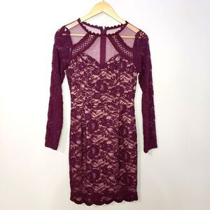 Soieblu Small NWT Wine Red Lace Sheer Long Sleeve Bodycon Dress Scalloped Hem